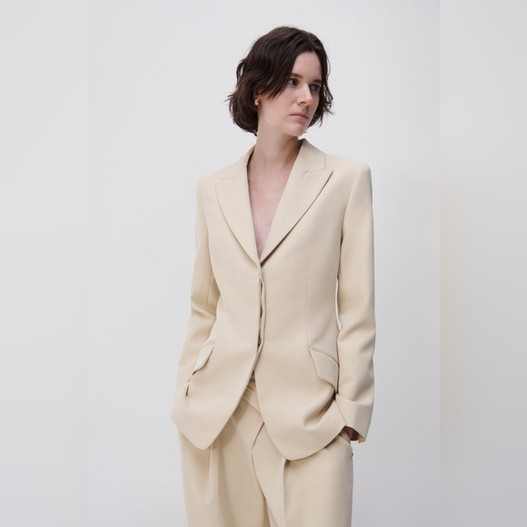 6. NWT JONATHAN SIMKHAI 3 PIECE BLAZER & PANT SET - Picture 2 of 16